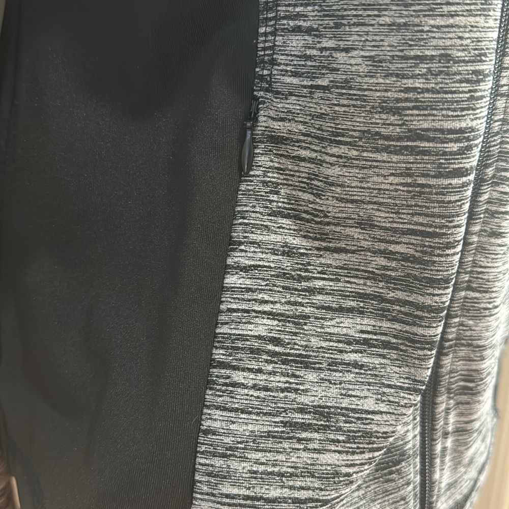 WHBM Athletic Athleisure Black Marled Jacket XS $90 EUC - Picture 4 of 12